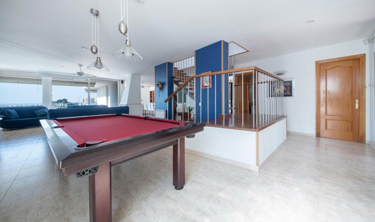 Villa Med Сиджес Экстерьер фото