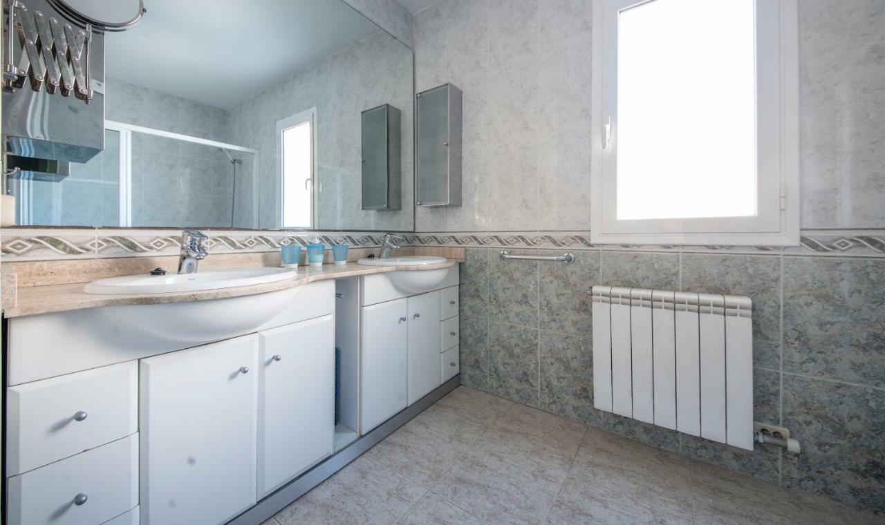Villa Med Сиджес Экстерьер фото